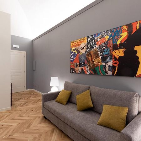Palazzo Liberati Apartments ปาร์มา ภายนอก รูปภาพ