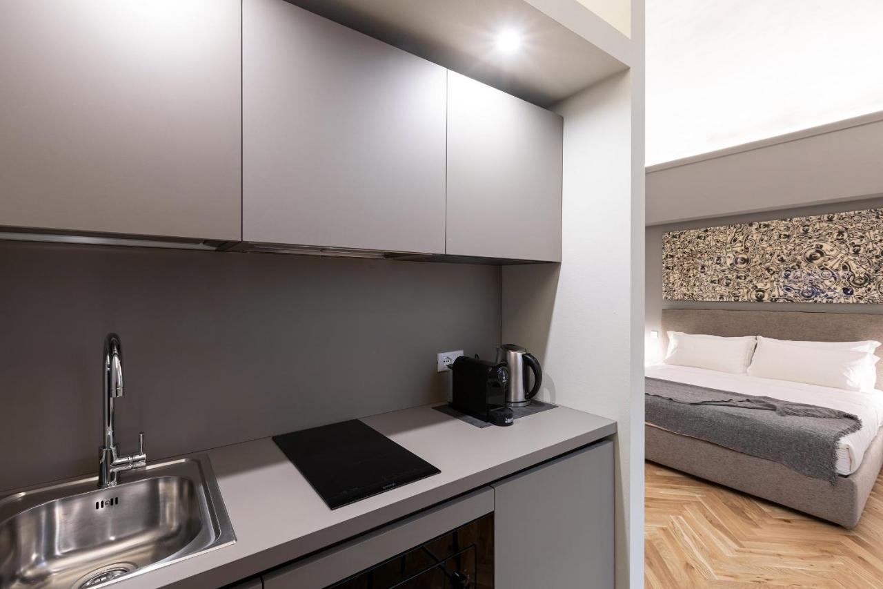 Palazzo Liberati Apartments ปาร์มา ภายนอก รูปภาพ