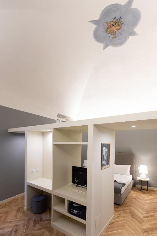 Palazzo Liberati Apartments ปาร์มา ภายนอก รูปภาพ