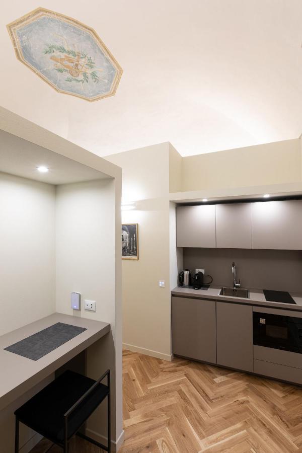 Palazzo Liberati Apartments ปาร์มา ภายนอก รูปภาพ